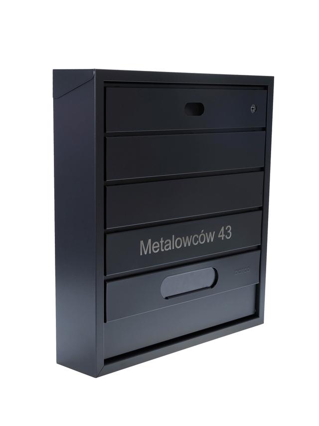 Skrzynka na listy z numerem i ulicą  BSL-3-RAL7021-W | GRAFITOWA | GRAWER (1 lamela)